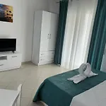 Tisa Apartment